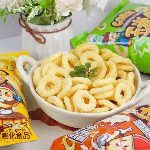 H4e135281214f4d1f8997797124f52331P.jpg JIUR Wholesale Healthy Snacks Milk Flavored Crispy Semi-Soft Corn Rings Sweet Taste Bag Packaging for Home and Office Use