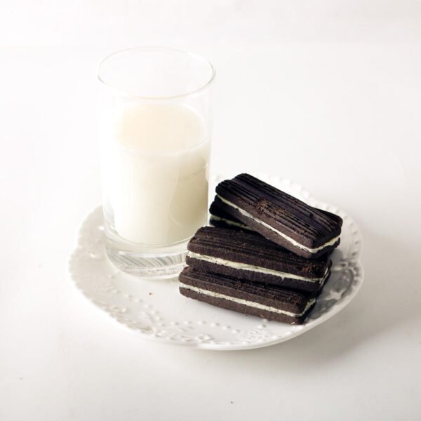 H69b17f6ddc2348d88af50e16c1034126r.jpg Yogurt Cream Classic Sandwich Cookies Biscuits Crunchy Yogurt Cookies